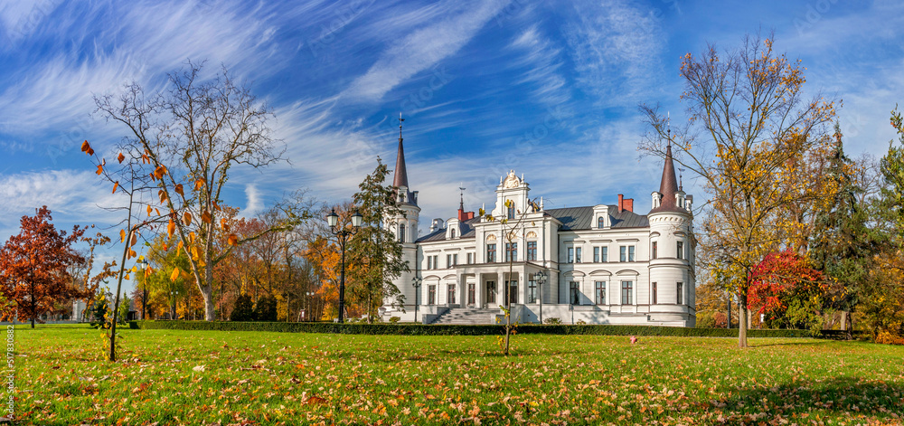 Tarce, village in Greater Poland Voivodeship. Renaissance palace and park complex.