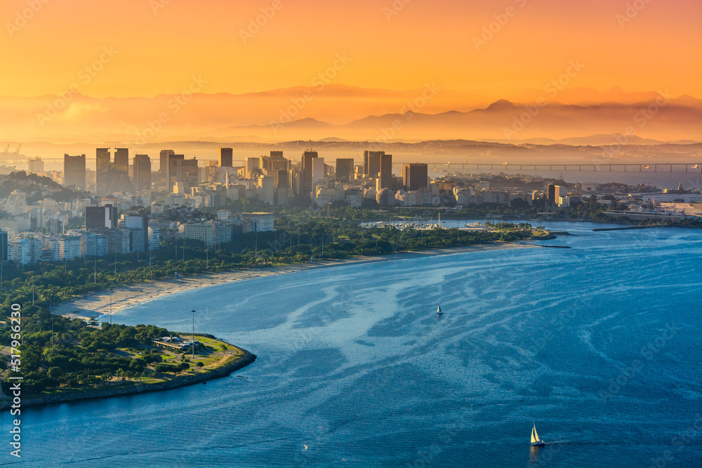 Panorama Rio de Janeiro - wybrzeże ocean o zachodzie słońca - obrazy, fototapety, plakaty 