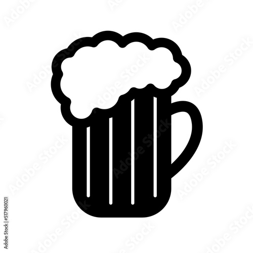 Beer mug icon. Traditional glass mug of beer with frothy foam . Vector Illustration