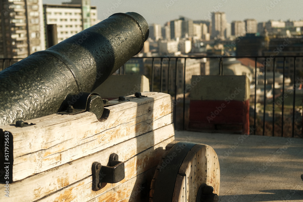 Old cannon, Spanish empire. 1 Old cannon, Spanish empire. 1