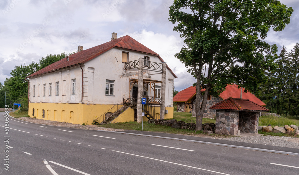 Obraz premium traditional manor in estonia, europe
