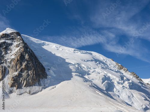 Montblanc du Tacul en verano photo