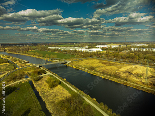Luftbild vom Havelkanal mit Blick auf das Gewerbegebiet bei Brieselang. photo