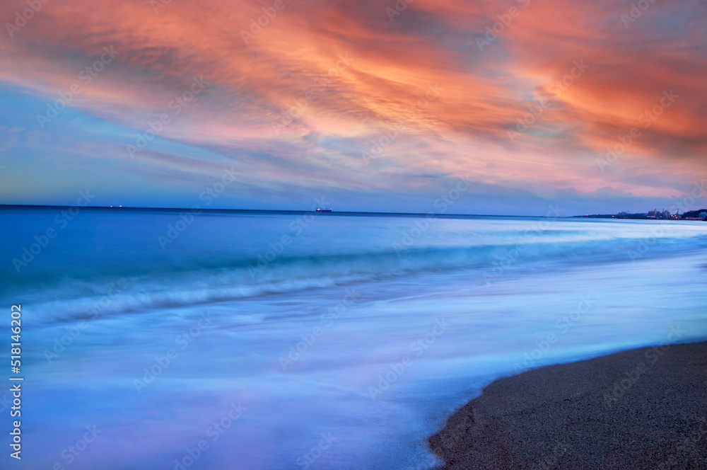 Fototapeta premium sea ​​landscape. Long exposure. Odessa. 