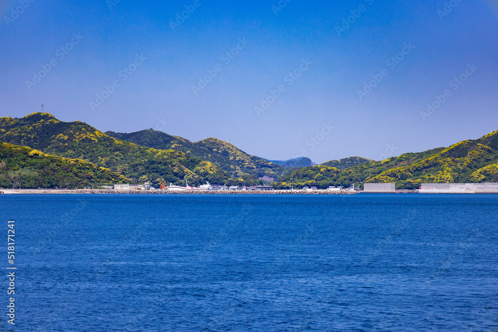 福江港発奈留島行きの船から見た風景