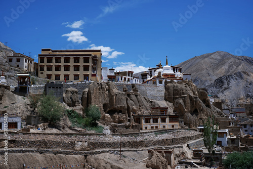 Fototapeta Buddhist monastery in Tibetan style on a mountainside in the Himalayas, India