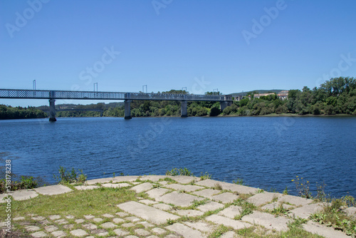 Ponte Internacional Tui-Valença sobre el Rio Miño entre España y Portugal 