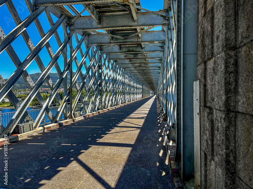 Ponte Internacional Tui-Valença sobre el Rio Miño entre España y Portugal 