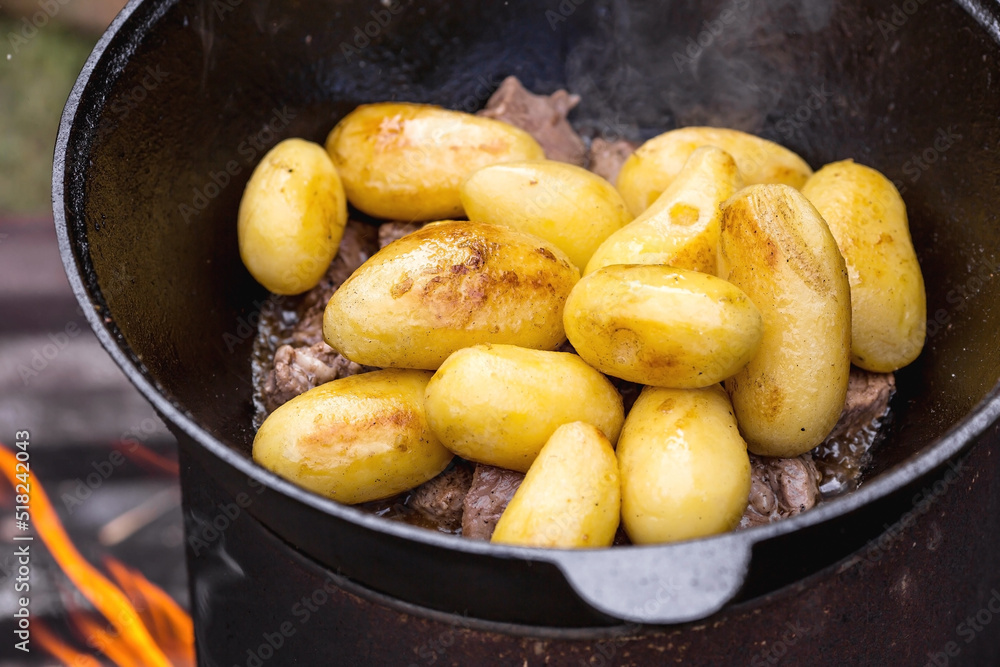 Recipe for potatoes with meat and vegetables in a cauldron in nature. Cooking. Cooking recipes. Step-by-step photo instruction on cooking. Recipe for potatoes with meat and vegetables in a cauldron in nature. Cooking. Cooking recipes. Step-by-step photo instruction on cooking.