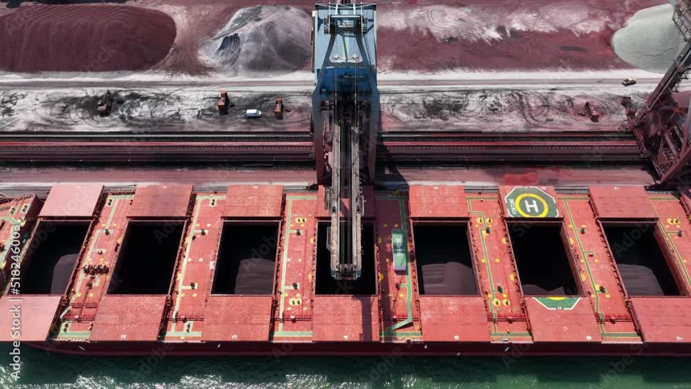 Bulk Carrier Ship Offloading Cargo By Crane for Processing Bulk Carrier Ship Offloading Cargo By Crane for Processing