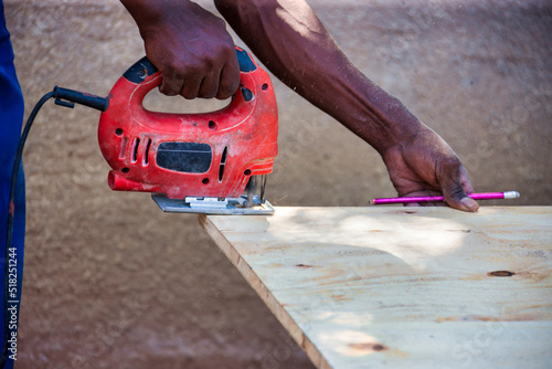 African carpenter © poco_bw