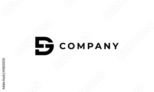 letter d and s logo for company