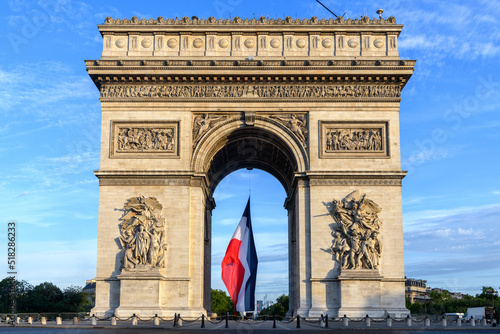 Canvas Print FRANCE - PARIS - BASTILLE DAY - JULY 14 2022 - CHAMPS ELYSEES - JOHANN MUSZYNSKI
