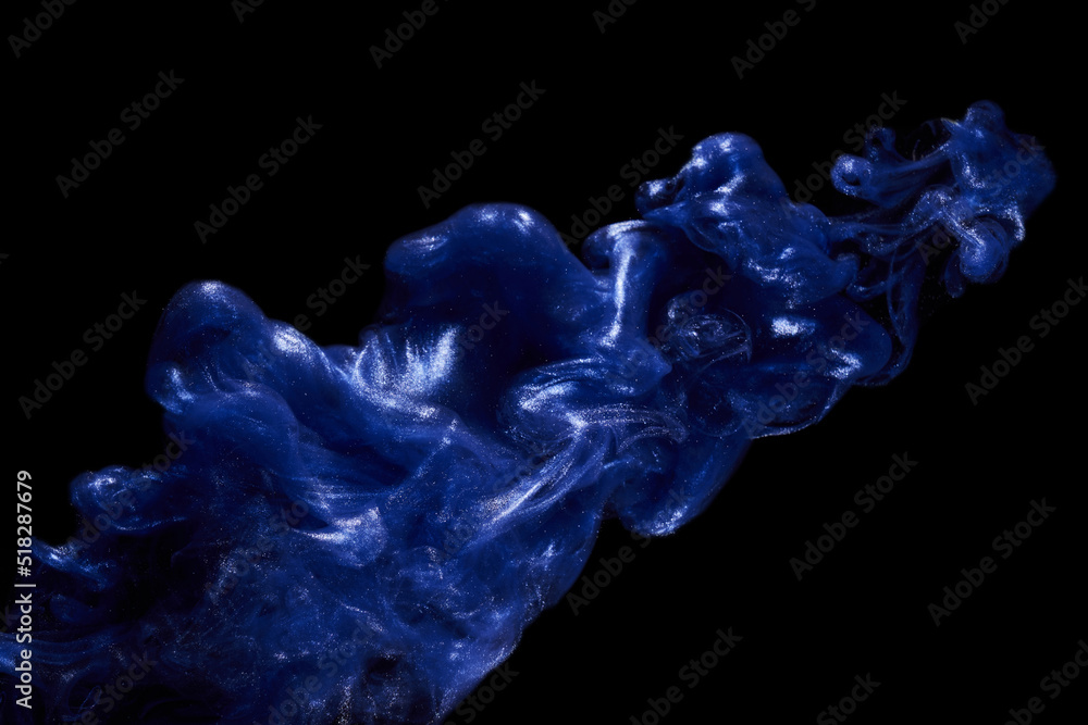 Naklejka premium Liquid fluid art abstract background. Blue acrylic paint underwater, galactic smoke ocean