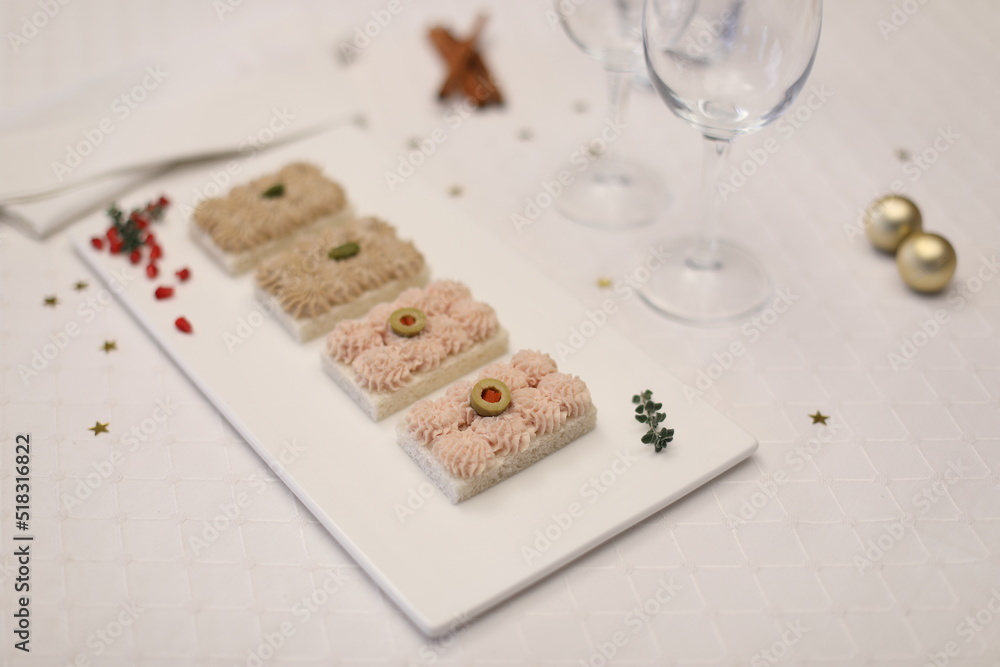 tartine di tonno e prosciutto