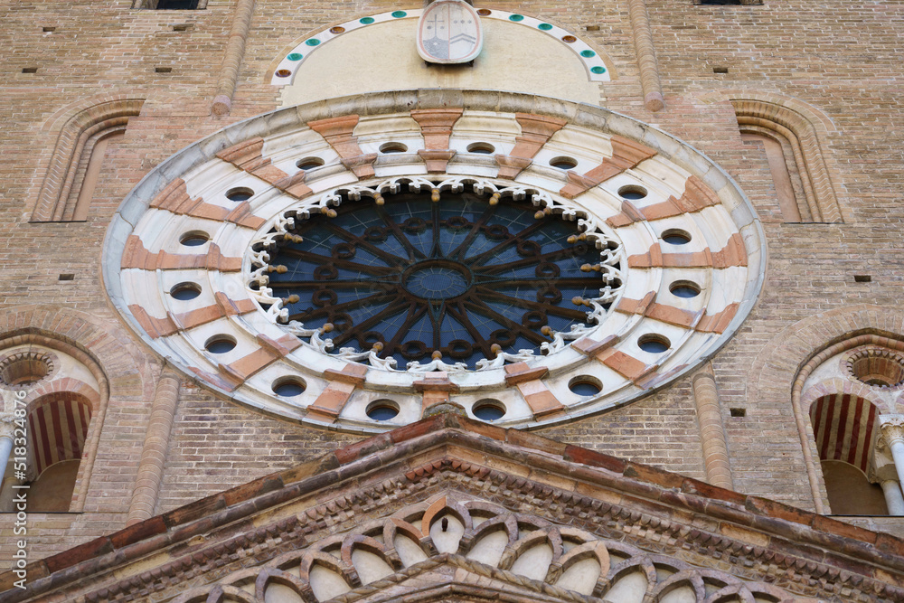 Cathedral of Lodi, Italy: exterior