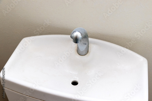 水洗トイレのタンクに設置された手洗い場