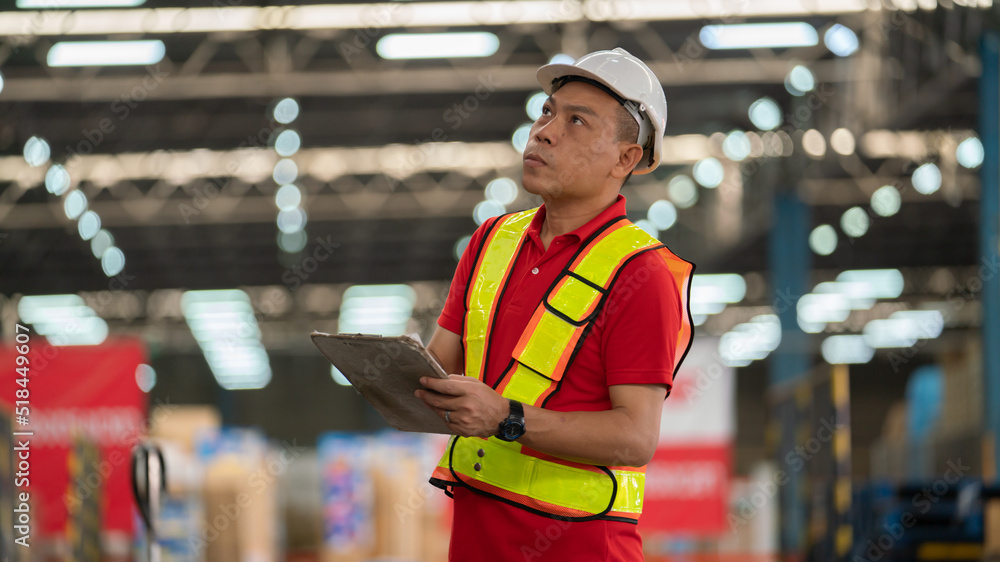 Male and female warehouse workers work at distribution centers. Supervisors analyze new arrivals of additional items in the warehouse department. Employees who organize the distribution of goods to th Male and female warehouse workers work at distribution centers. Supervisors analyze new arrivals of additional items in the warehouse department. Employees who organize the distribution of goods to th