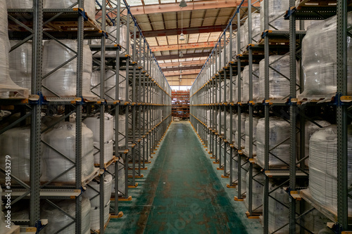 lithium carbonate warehouse 