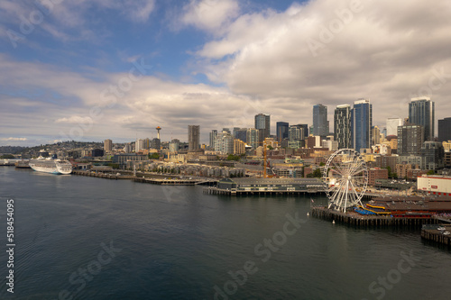Seattle ferry wheel, Drone photography   © VideoCater