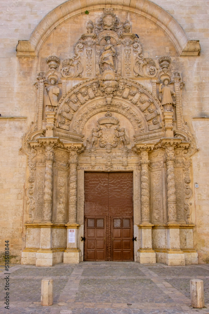 Montesión, fachada principal, que presenta una portada de finales del XVII y que ha sido explicada como precedente de las portadas retablos, Palma, Mallorca, balearic islands, Spain