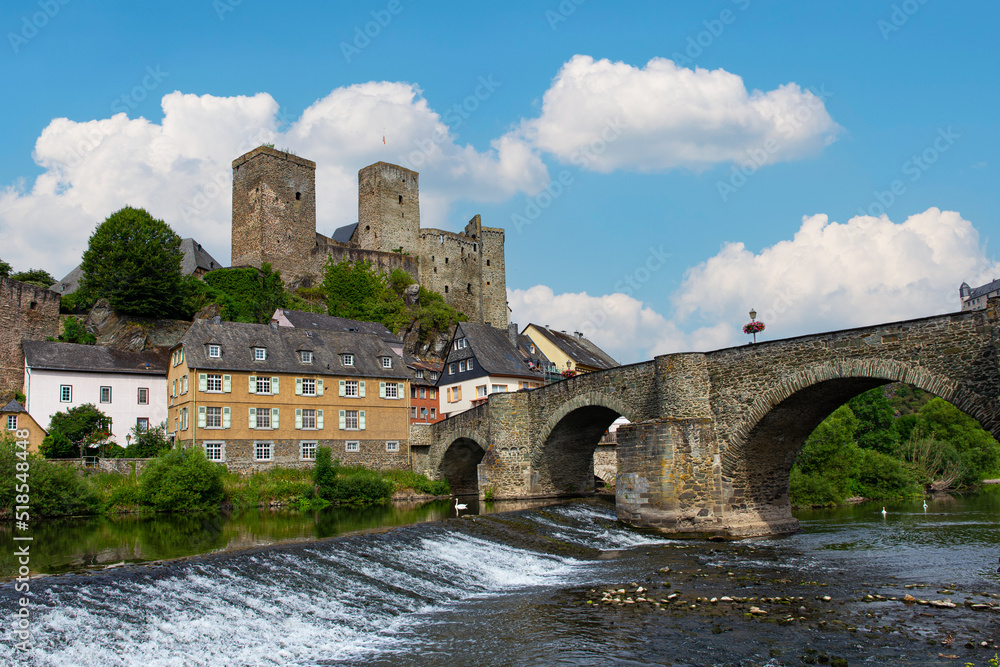 alte Steinbrücke Brücke über die Lahn in Runkel