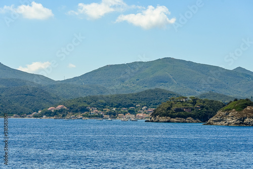 Cavo, Küste, Felsenküste, Elba, Insel, Isola dei Topi, Mäuseninsel, Meer, Capo Castello, Badestrand, Badeort, Wassersport, Fähre, Palmaiola, Toskanischer Archipel, Sommer, Italien