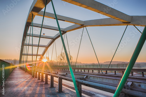Most o wschodzie słońca © Katarzyna