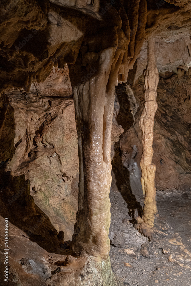 Obraz premium The historic Caves of Diros, a vast caves structure located near Pyrgos Dirou, Laconia, Mani peninsula, Peloponnese, Greece