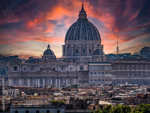 Fotografie, Obraz Sunset on St Peter's Basilica in Rome