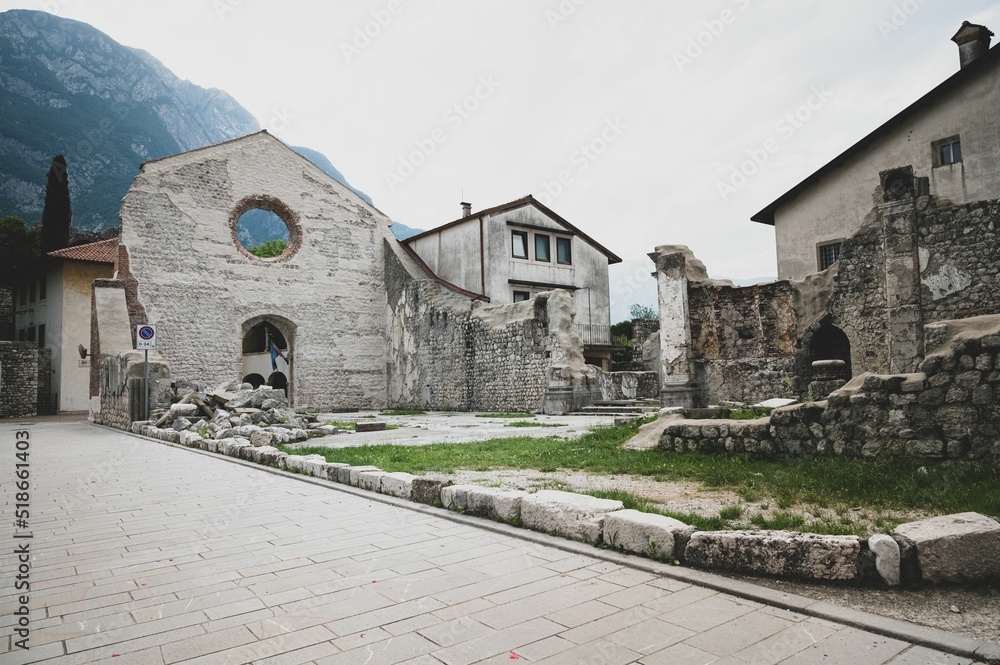 Venzone village in Friuli - obrazy, fototapety, plakaty 