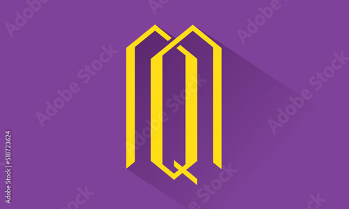 Q y M logo