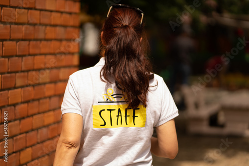 Obraz na płótnie Staff member going to do some work outside