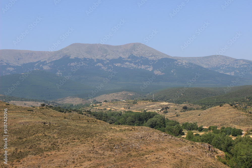 Views of the Moncayo Natural Park from the town of Trasmoz (Zaragoza)