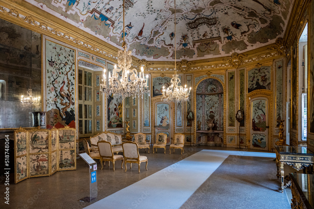 Stupinigi, Torino, Italia - 05 Luglio 2022: Interno palazzina di caccia