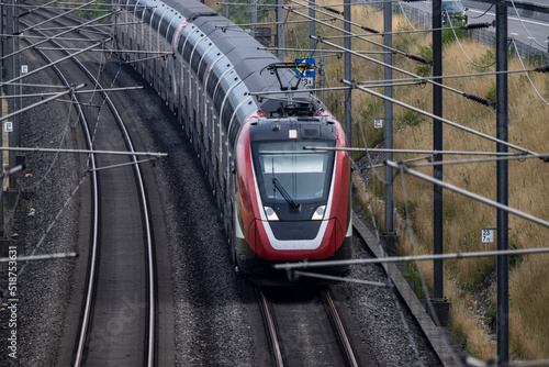 eisenbahn bahn 2000 sbb schweiz zug öv öffentlich strom elektrofahrzeug