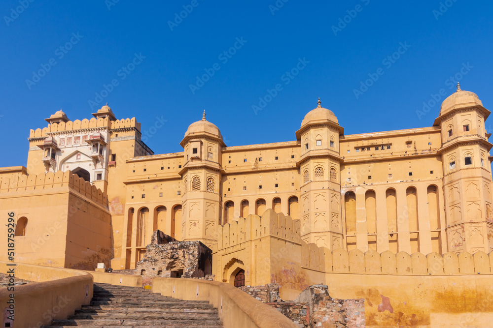 A view of the beautiful Amber Fort on a sunny day in Jaipur, Rajasthan, India.