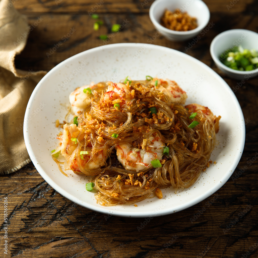 Stir fry noodles with shrimps Stir fry noodles with shrimps