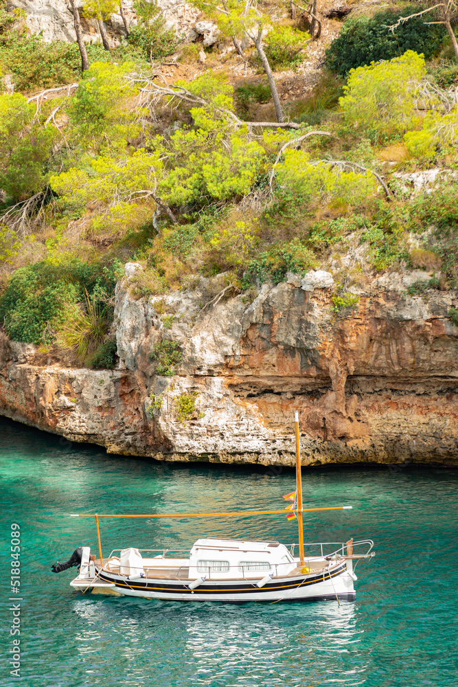 Fototapeta premium Traditional spanish boat at the cliffs - 2363