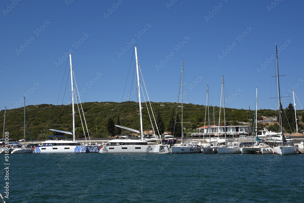 Boote im Hafen von Sigacik, Türkei