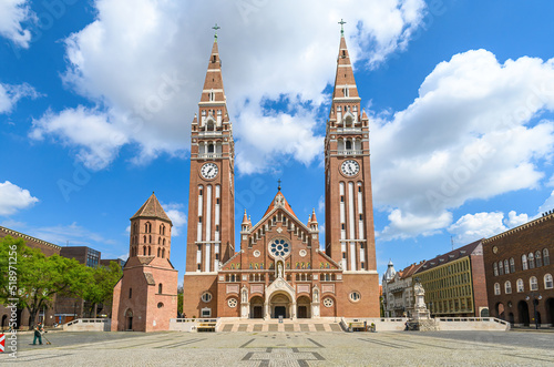 Fototapeta Panorama of the Votive Church and Cathedral of Our Lady of Hungary in Szeged, Hu