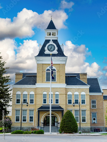 Foto Beautiful brick courthouse in Dillon Montana