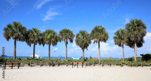 Fototapeta Naklejka Na Ścianę i Meble -  Looking out at Fort Myers Beach from Times Square in downtown Fort Myers Beach.