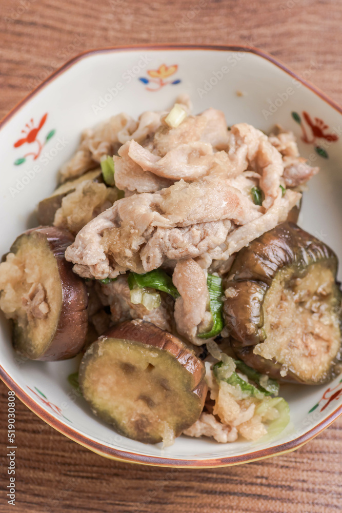 茄子と豚肉の大根おろし和え