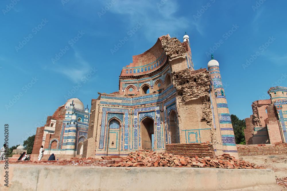Naklejka premium Uch Sharif, Ruins of centuries old Mausoleums close Bahawalpur, Pakistan