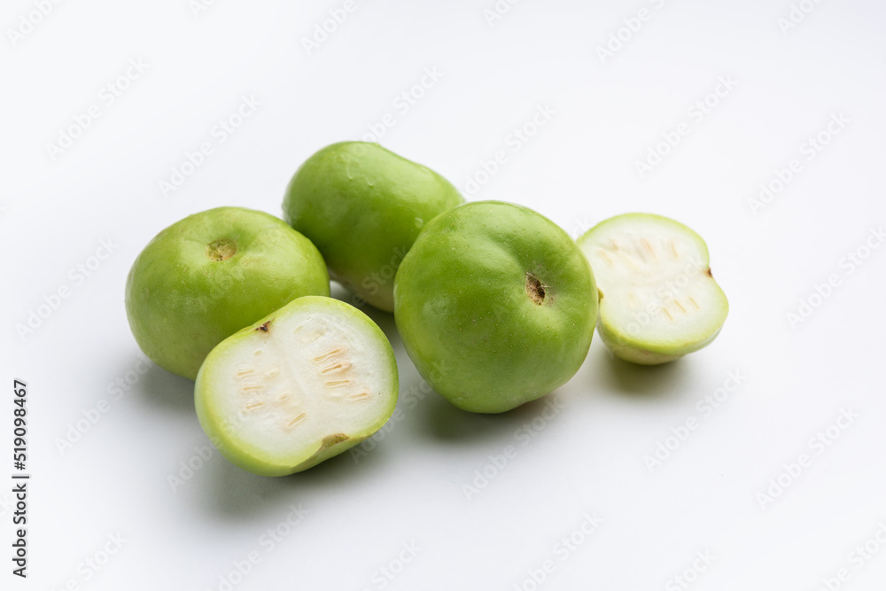Raw Tinda, tinde also called dhemse, Apple Gourd, Baby Pumpkin, Indian Squash Round Melon. Raw Tinda, tinde also called dhemse, Apple Gourd, Baby Pumpkin, Indian Squash Round Melon.