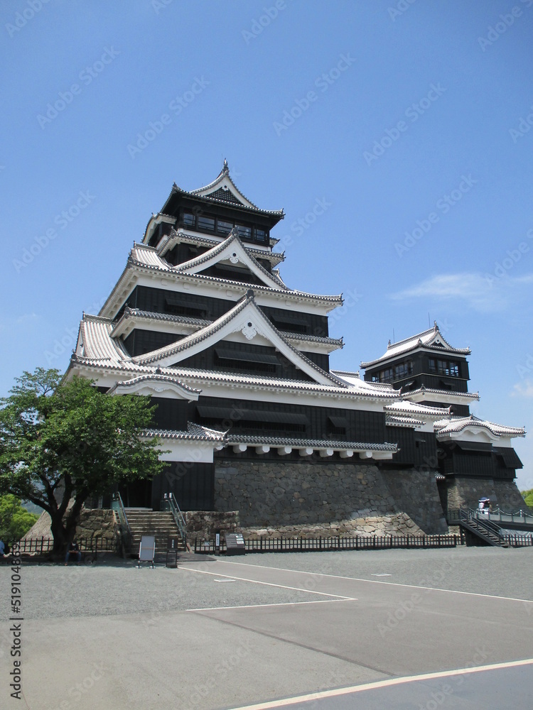 熊本地震から6年、修復工事が終わり復元された熊本城の大天守 熊本地震から6年、修復工事が終わり復元された熊本城の大天守