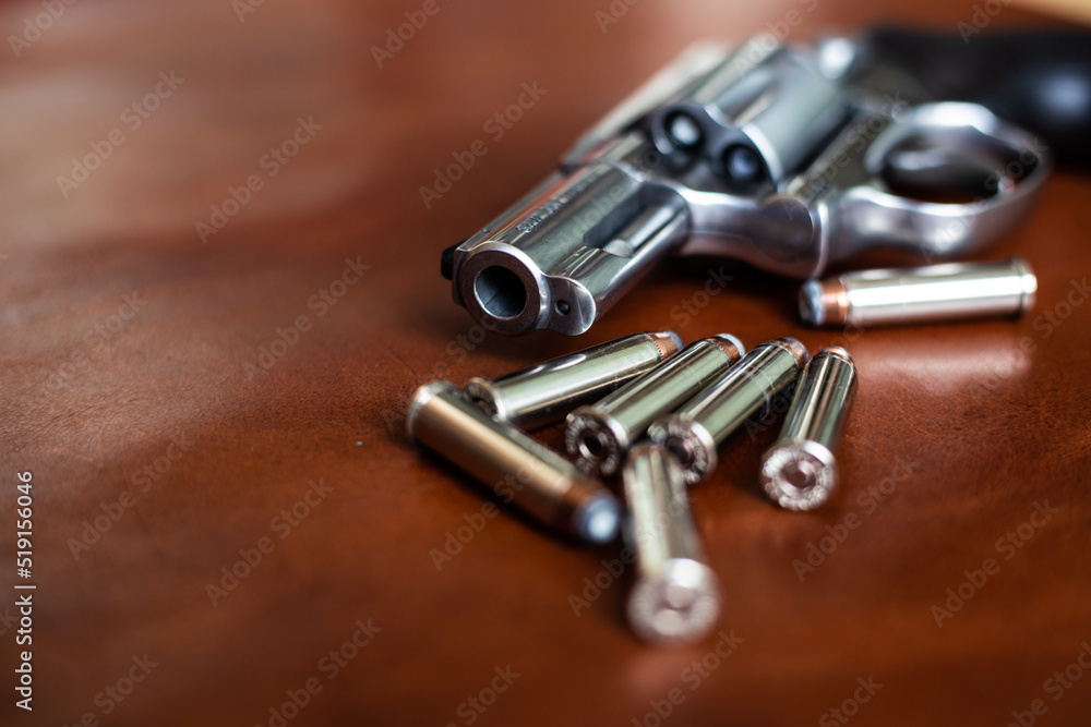 .357 magnum conceal defense small gun with jacket hallow point bullet .357 magnum conceal defense small gun with jacket hallow point bullet