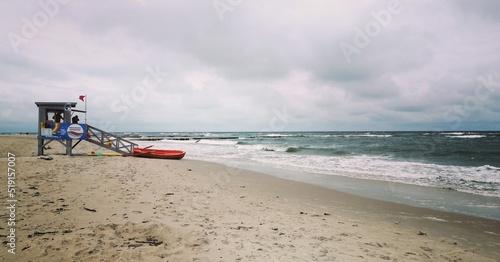 Wieża ratownicza - plaża w Rowach  photo