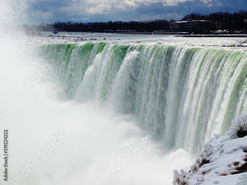 Chutes du Niagara en hiver